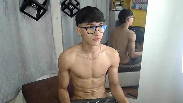 jeremy job online show from May 17, 12:23 pm