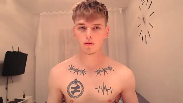 Fredd Xanders online show from July 12, 1:29 am