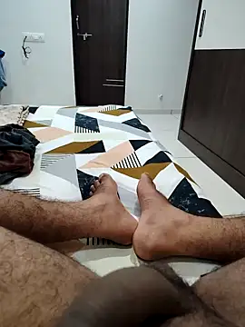 johny044 online show from May 12, 8:28 pm