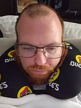 gingerginger111 online show from August 7, 2:07 am