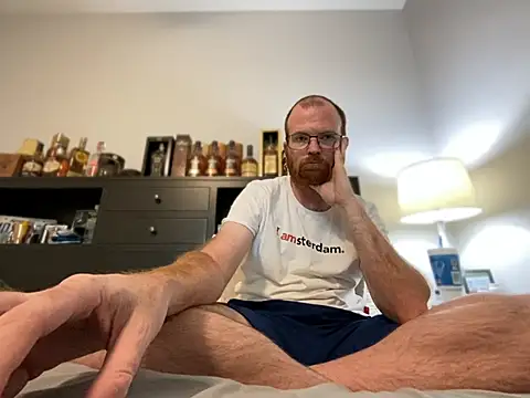 gingerginger111 online show from July 30, 8:41 pm