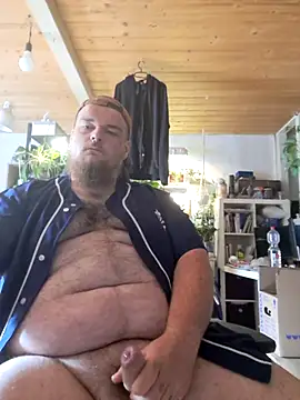 YoursxTruly online show from July 31, 11:21 am
