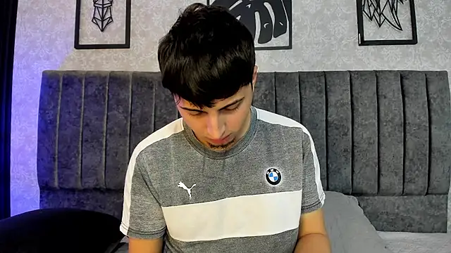 Enzo Williams online show from May 29, 3:22 pm