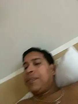 tusgustos23 online show from July 12, 9:55 am
