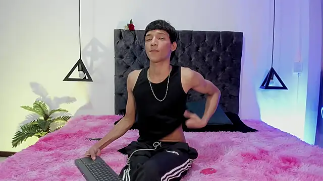 im ralff online show from May 8, 4:02 am