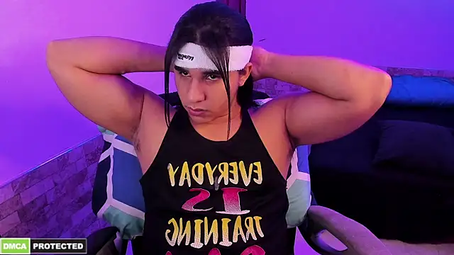 latinboyfit online show from April 30, 8:32 am