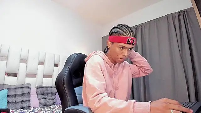 AndyKings 1 online show from June 12, 3:16 am