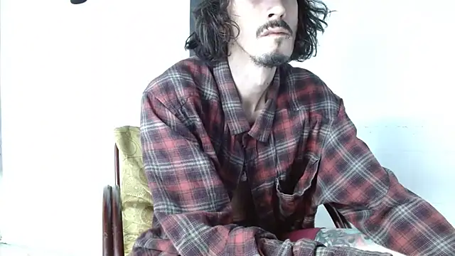 sk8-boy online show from May 16, 5:44 pm
