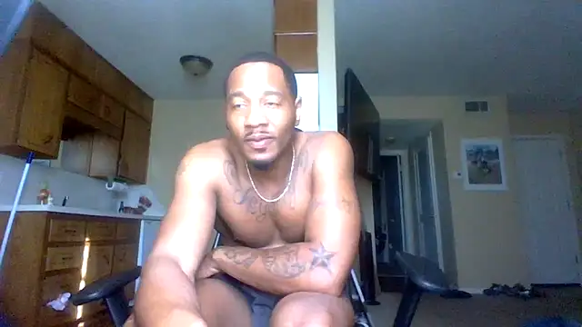 KingDes55 online show from May 4, 1:35 pm