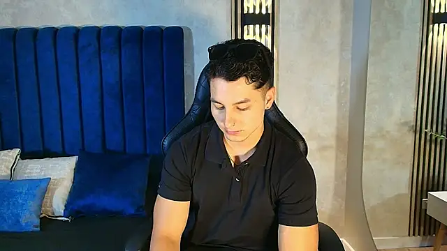 Noah Clarkk online show from July 28, 7:39 pm