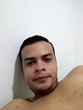 soytorres92 online show from May 8, 5:08 am