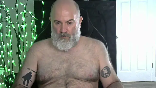 XJJ77x online show from May 23, 1:44 am