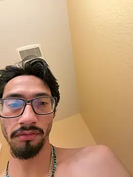 workingdude20 online show from July 2, 10:32 am
