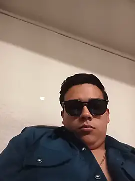 Yosoyelmismo-6737 online show from June 22, 10:47 pm