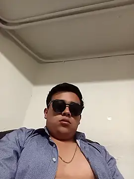 Yosoyelmismo-6737 online show from June 21, 10:26 pm