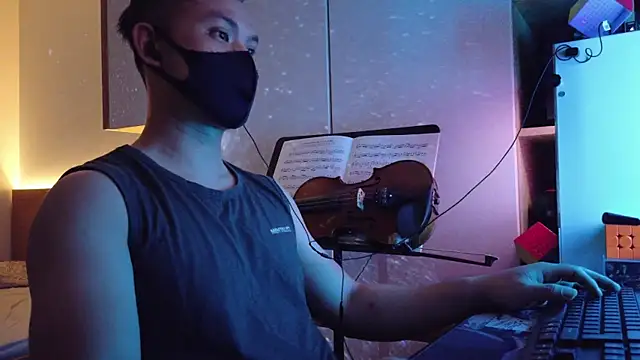 OnlyHand9x online show from May 3, 4:53 pm