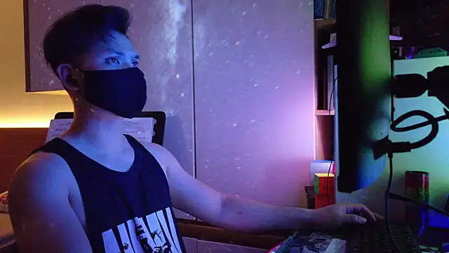 OnlyHand9x online show from July 26, 3:42 pm