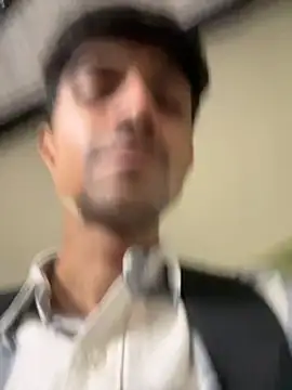 zxcvgf12300 online show from August 8, 5:42 pm