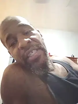 Boozle666 online show from August 5, 1:10 am