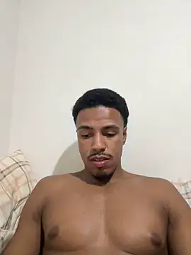 LorenzoBlack27 online show from June 7, 3:46 am