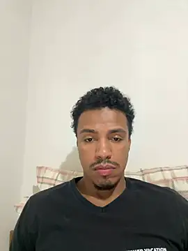 LorenzoBlack27 online show from June 5, 12:04 am