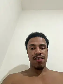 LorenzoBlack27 online show from August 3, 1:15 am