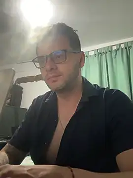 Baphomet212341 online show from August 3, 4:00 am