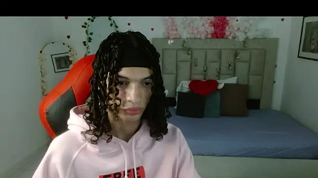 Axel fox77 online show from May 8, 12:44 am