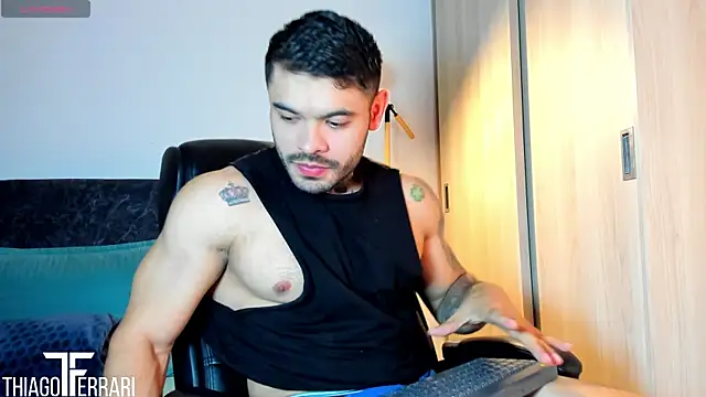 thiago ferrari  online show from May 22, 12:04 am