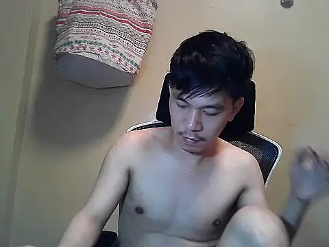 asian guy67 online show from June 16, 4:53 pm