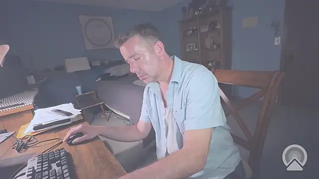 chrisw8140 online show from July 28, 5:37 am