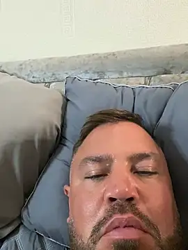 mancguy20 online show from August 9, 9:53 pm