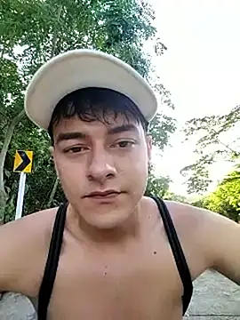 attractive-sexx online show from May 8, 9:26 pm