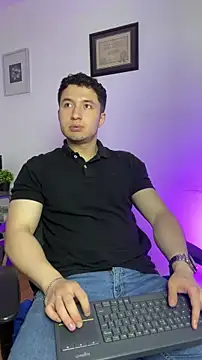 Alexander Connor online show from June 10, 12:18 pm