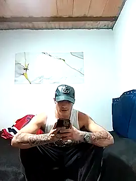 Samms7778 online show from July 31, 2:11 am