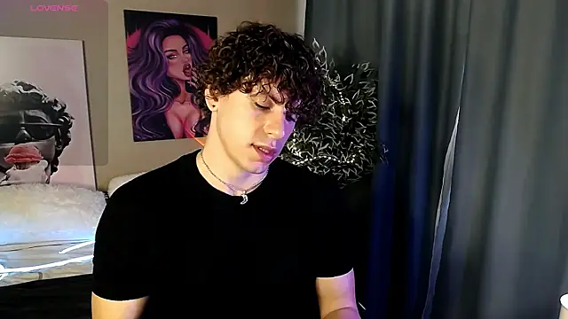 TylerGibson online show from June 5, 6:52 am