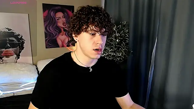 TylerGibson online show from June 5, 6:07 am