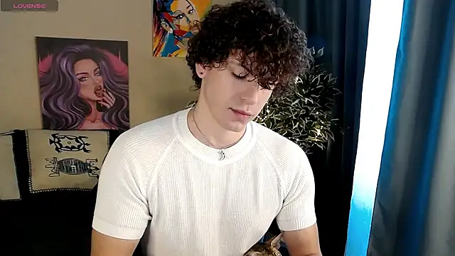 TylerGibson online show from May 7, 4:45 am