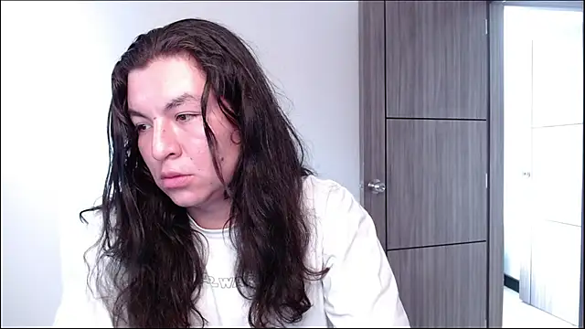 Yigolo   online show from July 11, 3:03 pm
