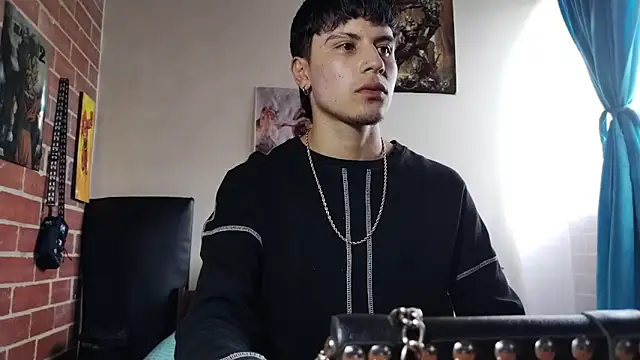 PaulDamico online show from May 4, 8:32 pm