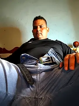 THONETE online show from May 12, 1:47 am