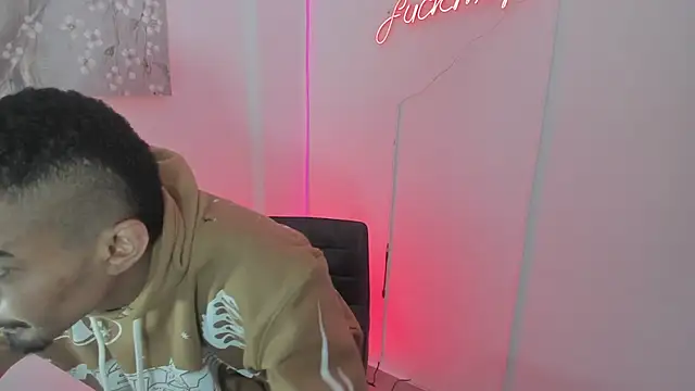 Rpoolrboy online show from June 9, 7:10 am