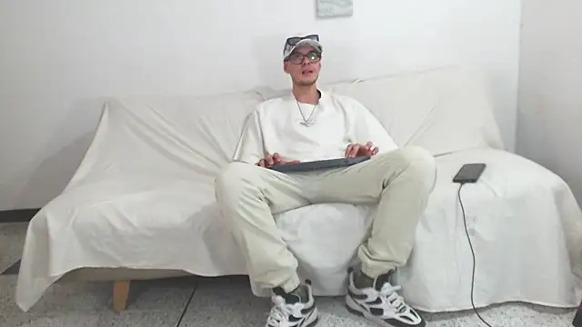 Vlad  night online show from July 27, 8:05 pm