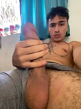 vanilla Kush online show from June 25, 2:00 pm