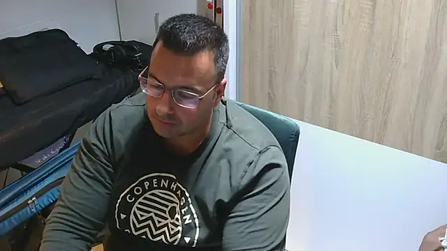 VanillaTime78-Jorge online show from May 6, 9:48 pm