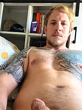 cumbedaddysbadgirl online show from April 30, 8:49 pm