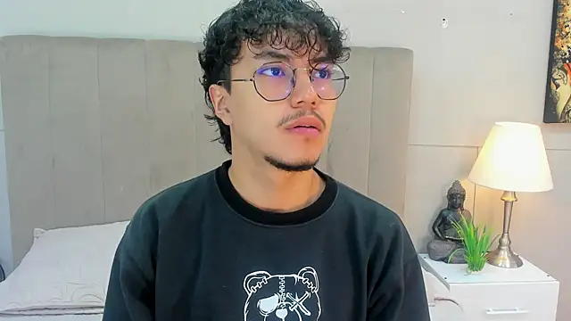 kai storn online show from July 26, 11:18 am