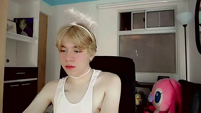 duvisex19 online show from May 2, 12:24 am