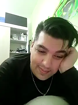sttitch online show from May 28, 11:03 pm