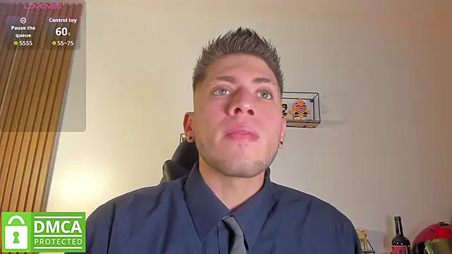 SebastianMaximoff  online show from May 9, 7:59 pm